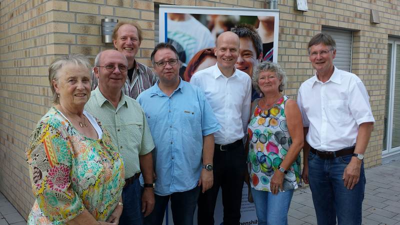 Ralph Brinkhaus besucht Wohneinrichtung der Lebenshilfe